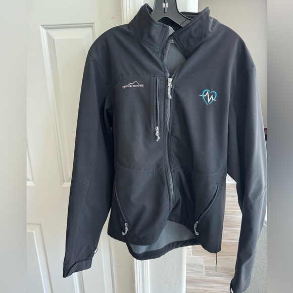 Eddie Bauer black fleece lined softshell jacket Men’s Large like new - Picture 3 of 10